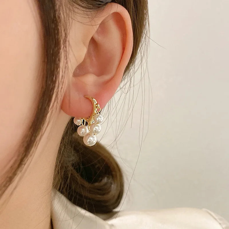 2024 Korean New Simple Temperament Circle Pearl Earrings Fashion Small Versatile Earrings Women's Jewelry